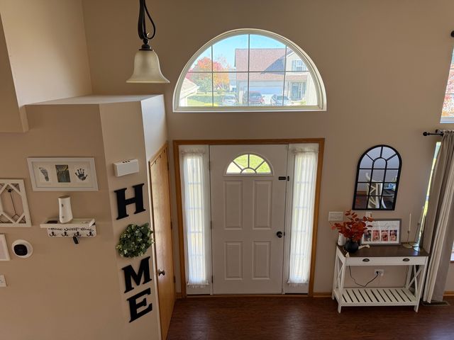 729 River Edge Circle, Ottawa, IL 61350