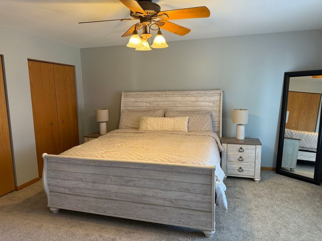 729 River Edge Circle, Ottawa, IL 61350