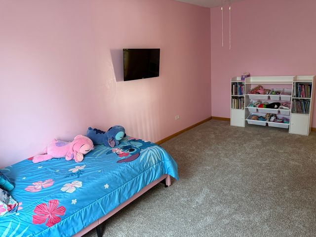 729 River Edge Circle, Ottawa, IL 61350