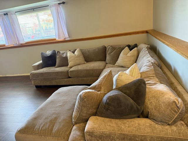 729 River Edge Circle, Ottawa, IL 61350