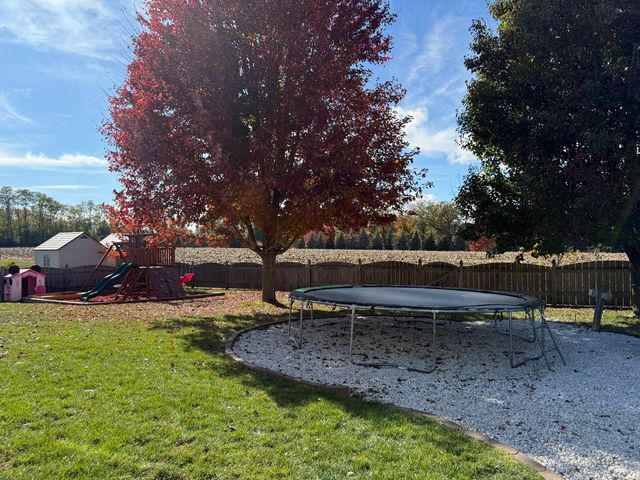 729 River Edge Circle, Ottawa, IL 61350