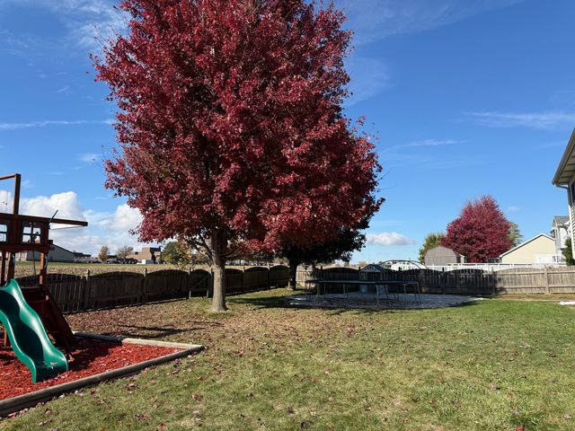 729 River Edge Circle, Ottawa, IL 61350