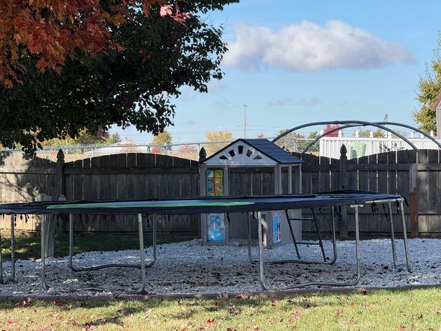 729 River Edge Circle, Ottawa, IL 61350