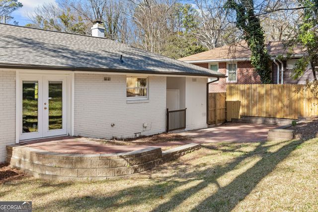 555 Virginia Place SE, Marietta, GA 30067