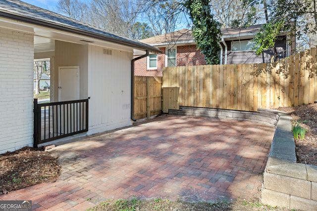 555 Virginia Place SE, Marietta, GA 30067