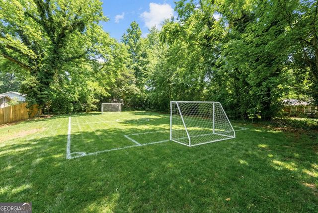 555 Virginia Place SE, Marietta, GA 30067