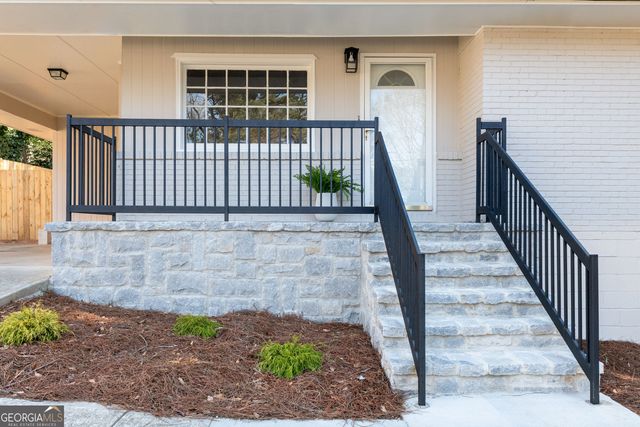 555 Virginia Place SE, Marietta, GA 30067