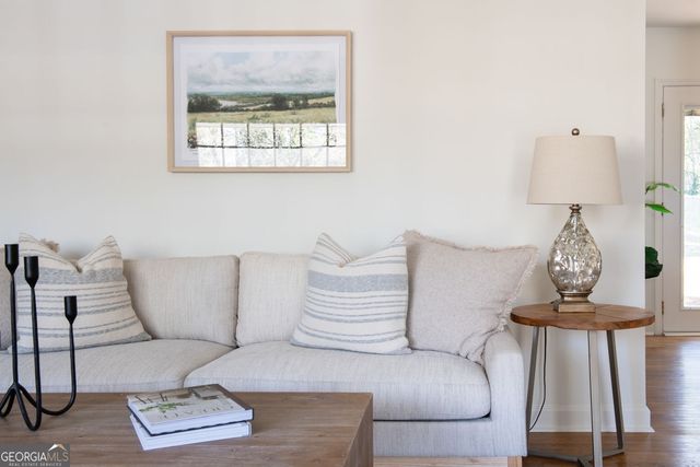 555 Virginia Place SE, Marietta, GA 30067