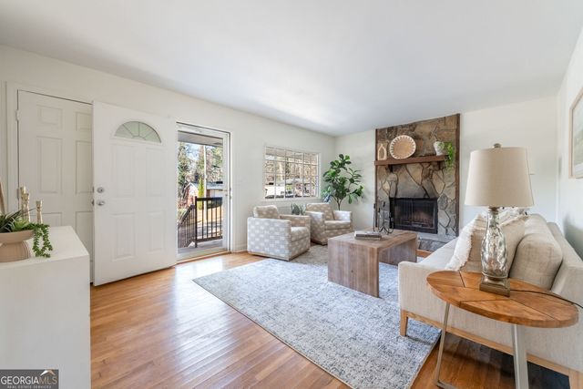 555 Virginia Place SE, Marietta, GA 30067