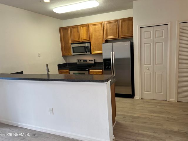 8226 GREEN PARROT Road 105, Jacksonville, FL 32256