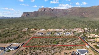 2 E CLOUDVIEW Avenue 2, Gold Canyon, AZ 85118
