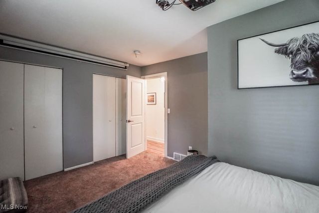 2664 Biscayne Drive, Akron, OH 44319