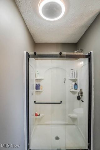 2664 Biscayne Drive, Akron, OH 44319