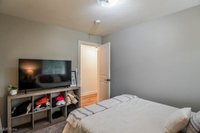 2664 Biscayne Drive, Akron, OH 44319