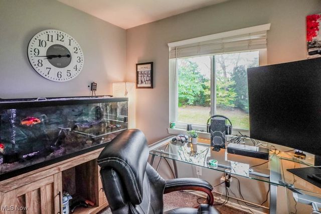 2664 Biscayne Drive, Akron, OH 44319