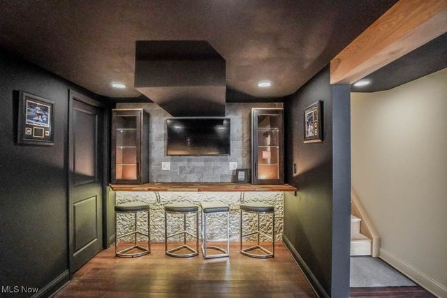 2664 Biscayne Drive, Akron, OH 44319