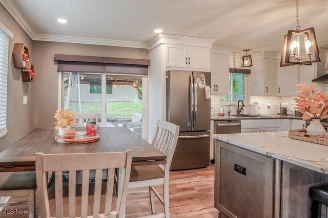 2664 Biscayne Drive, Akron, OH 44319