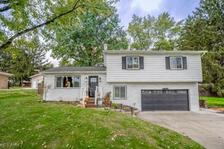 2664 Biscayne Drive, Akron, OH 44319