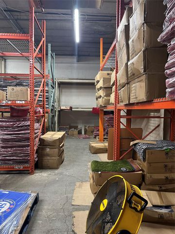 179-30 93rd Avenue 2, Jamaica, NY 11433