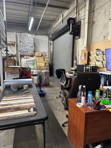 179-30 93rd Avenue 2, Jamaica, NY 11433