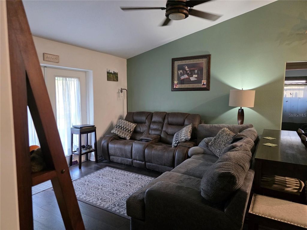 Image 5 of property listing at 1991 ROSALIE LAKE ROAD, Lake Wales, FL 33898