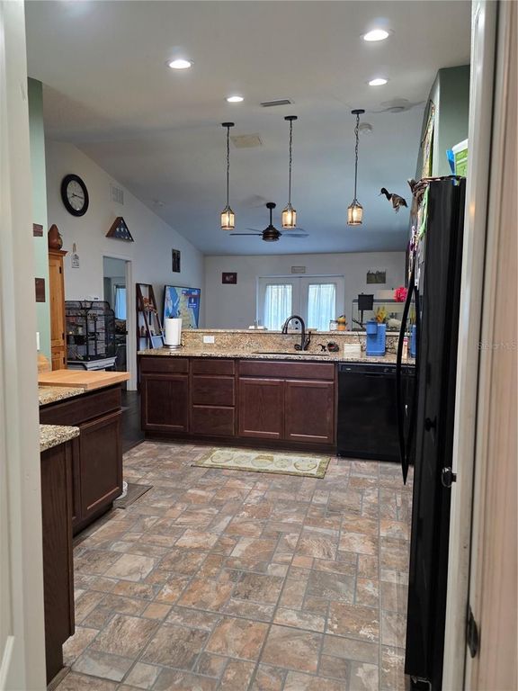 Image 9 of property listing at 1991 ROSALIE LAKE ROAD, Lake Wales, FL 33898