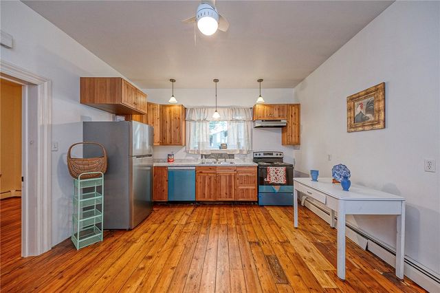 68 Ohio River Blvd, Leetsdale, PA 15056