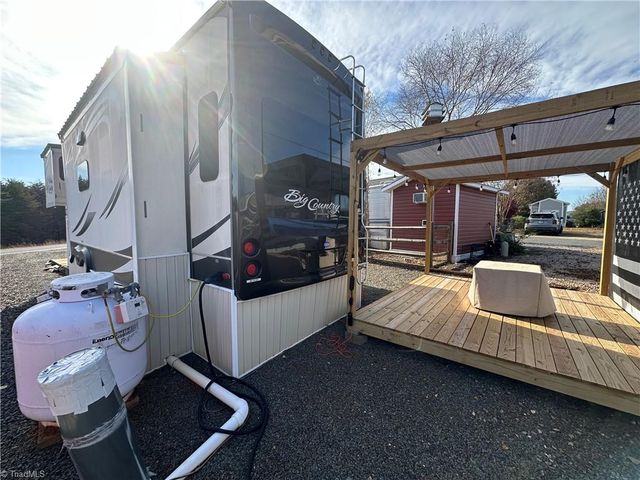 108 Grand View Drive, New London, NC 28127