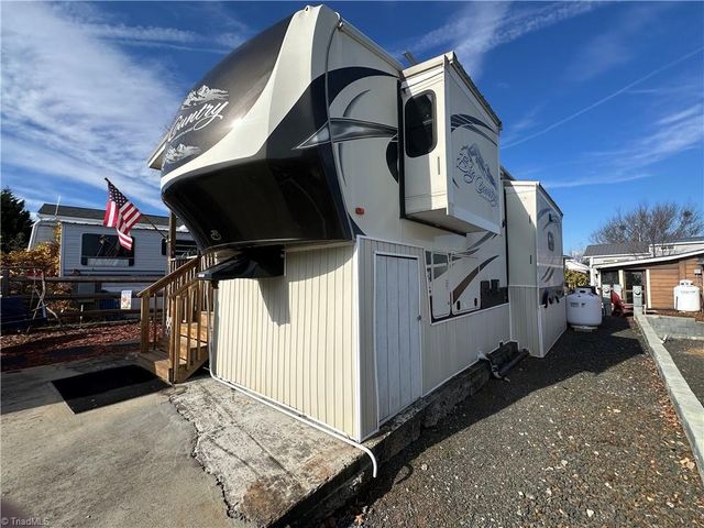 108 Grand View Drive, New London, NC 28127