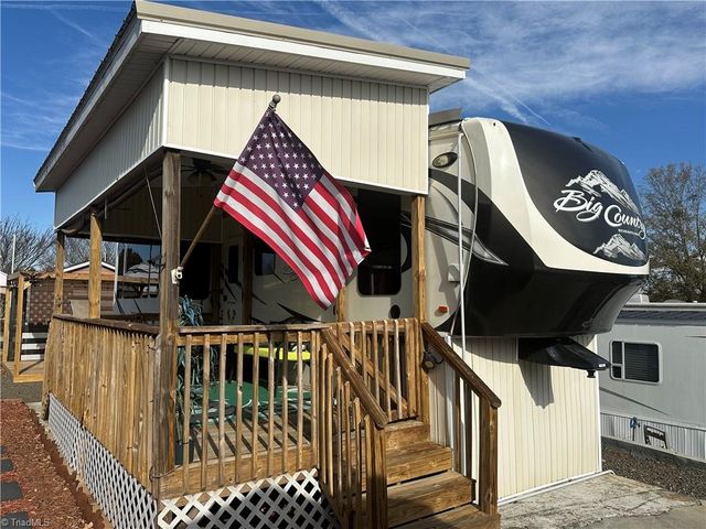 108 Grand View Drive, New London, NC 28127