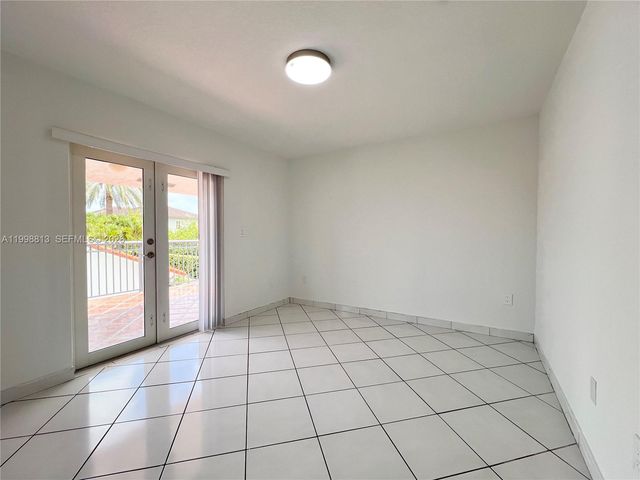 10140 SW 26th Terrace, Miami, FL 33165