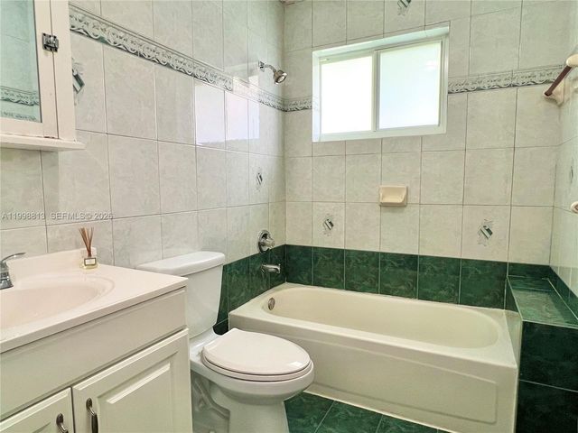 10140 SW 26th Terrace, Miami, FL 33165