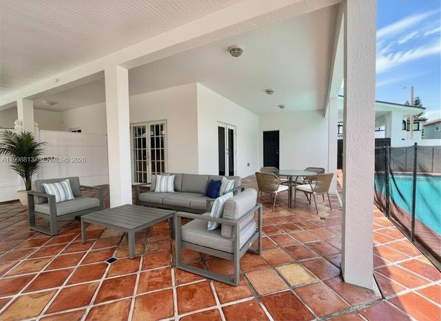10140 SW 26th Terrace, Miami, FL 33165