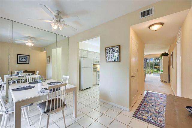 853 Tanbark DR 105, Naples, FL 34108