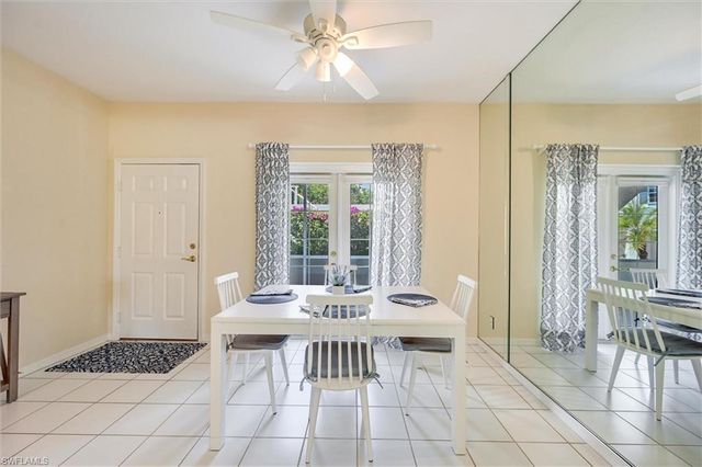 853 Tanbark DR 105, Naples, FL 34108