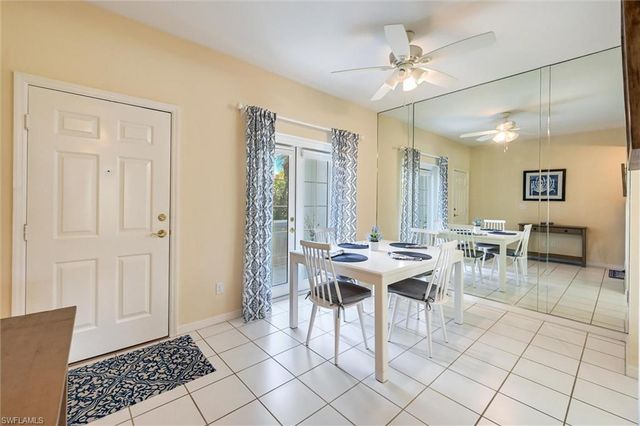 853 Tanbark DR 105, Naples, FL 34108