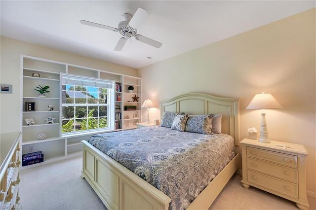 853 Tanbark DR 105, Naples, FL 34108
