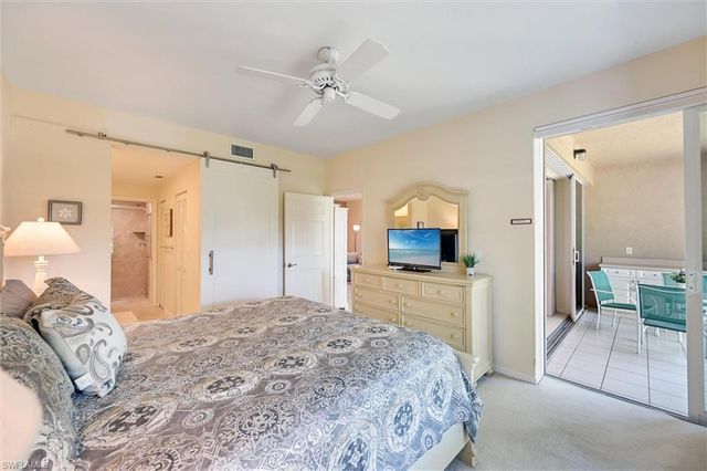 853 Tanbark DR 105, Naples, FL 34108