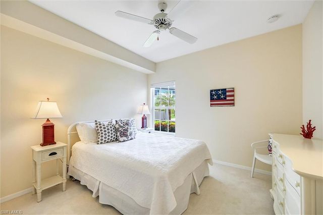 853 Tanbark DR 105, Naples, FL 34108