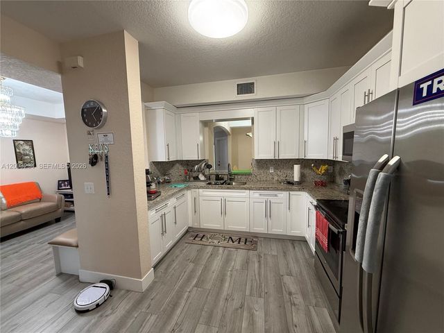 4481 NW 163rd Street, Miami Gardens, FL 33054