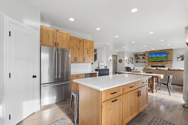 5154 Prairie Point, Mayer, MN 55360