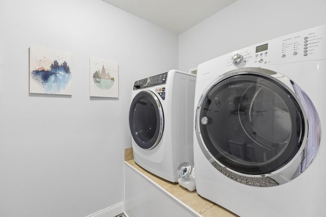 5154 Prairie Point, Mayer, MN 55360