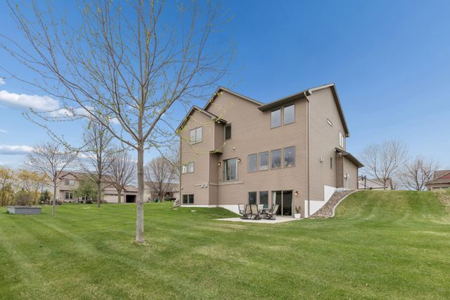 5154 Prairie Point, Mayer, MN 55360