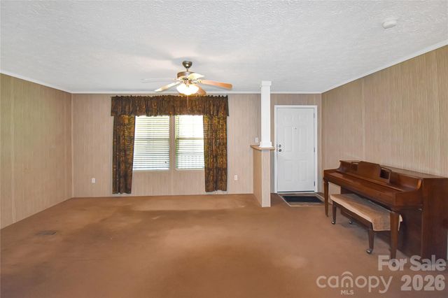 432 Forest Place NW, Lenoir, NC 28645