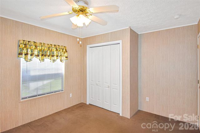 432 Forest Place NW, Lenoir, NC 28645