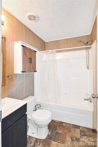 432 Forest Place NW, Lenoir, NC 28645