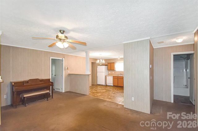 432 Forest Place NW, Lenoir, NC 28645