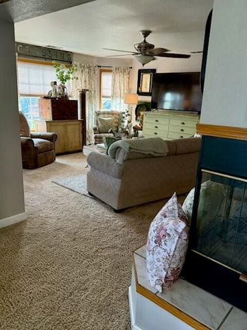 30304d Holdridge Drive D, Porterville, CA 93257