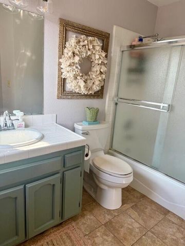 30304d Holdridge Drive D, Porterville, CA 93257