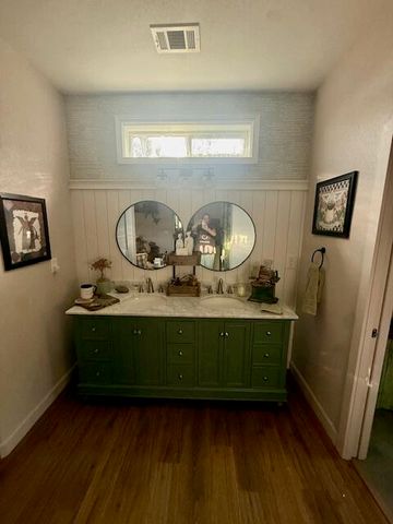 30304d Holdridge Drive D, Porterville, CA 93257